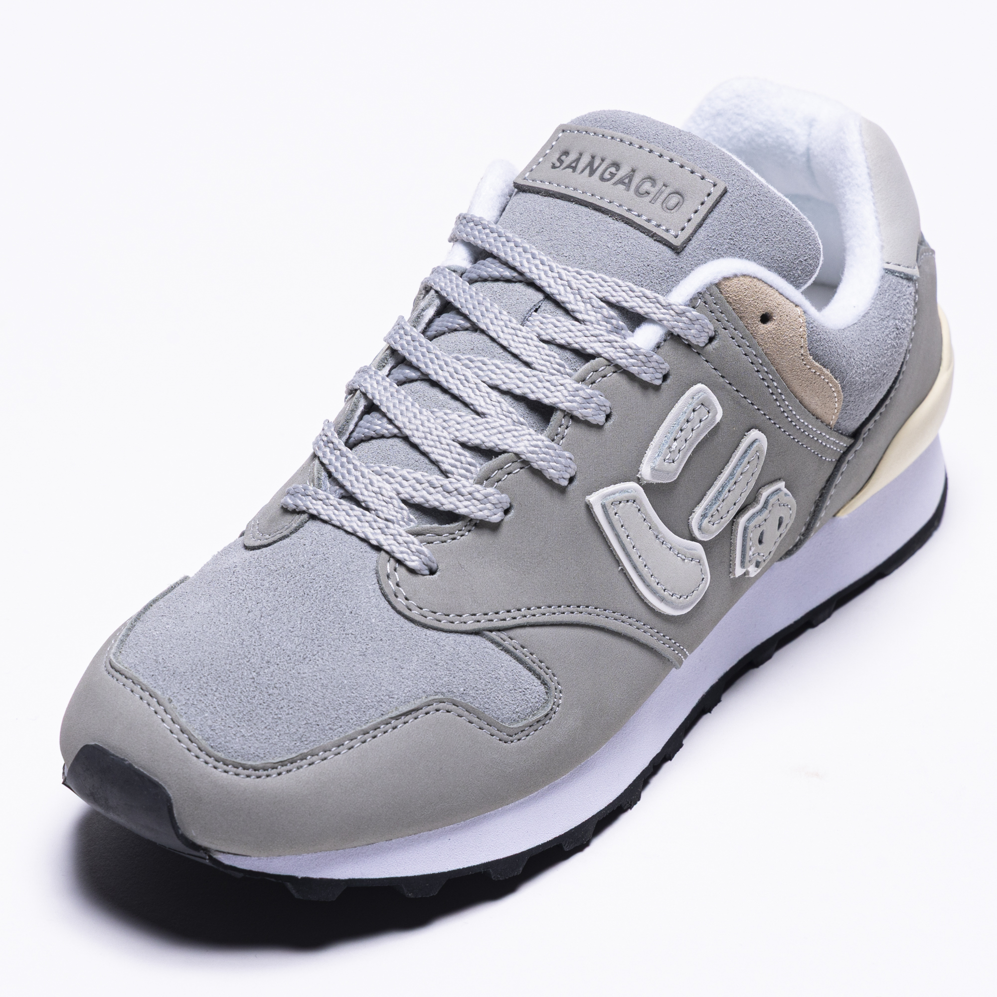 新築用に購入しました　グレーです 予告｜抽選販売｜にゅ～ず『GRAY』 ReStock | SANGACIO